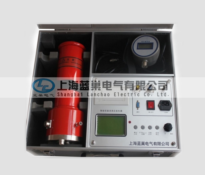 ZGF-120KV/2mA大屏智能直流高壓發(fā)生器。應(yīng)用AIPWM技術(shù)，對PWM技術(shù)的不準(zhǔn)確線性度進(jìn)行了調(diào)整，使儀器精度得到了大幅度提高。并采用AI技術(shù)設(shè)定過壓保護(hù)和過流保護(hù)取代了數(shù)字撥盤開關(guān)只能設(shè)定電壓值